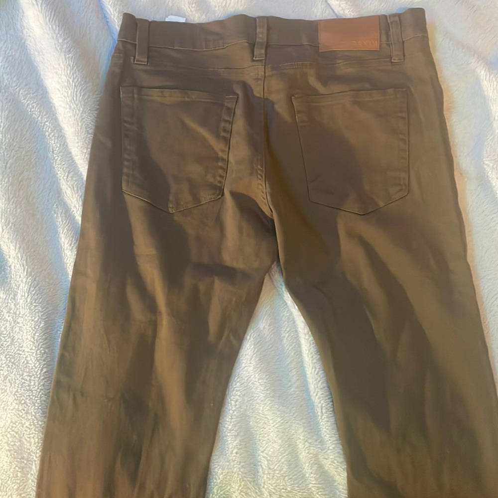 U H denim - Slim Fit - Brand New (Never Worn)